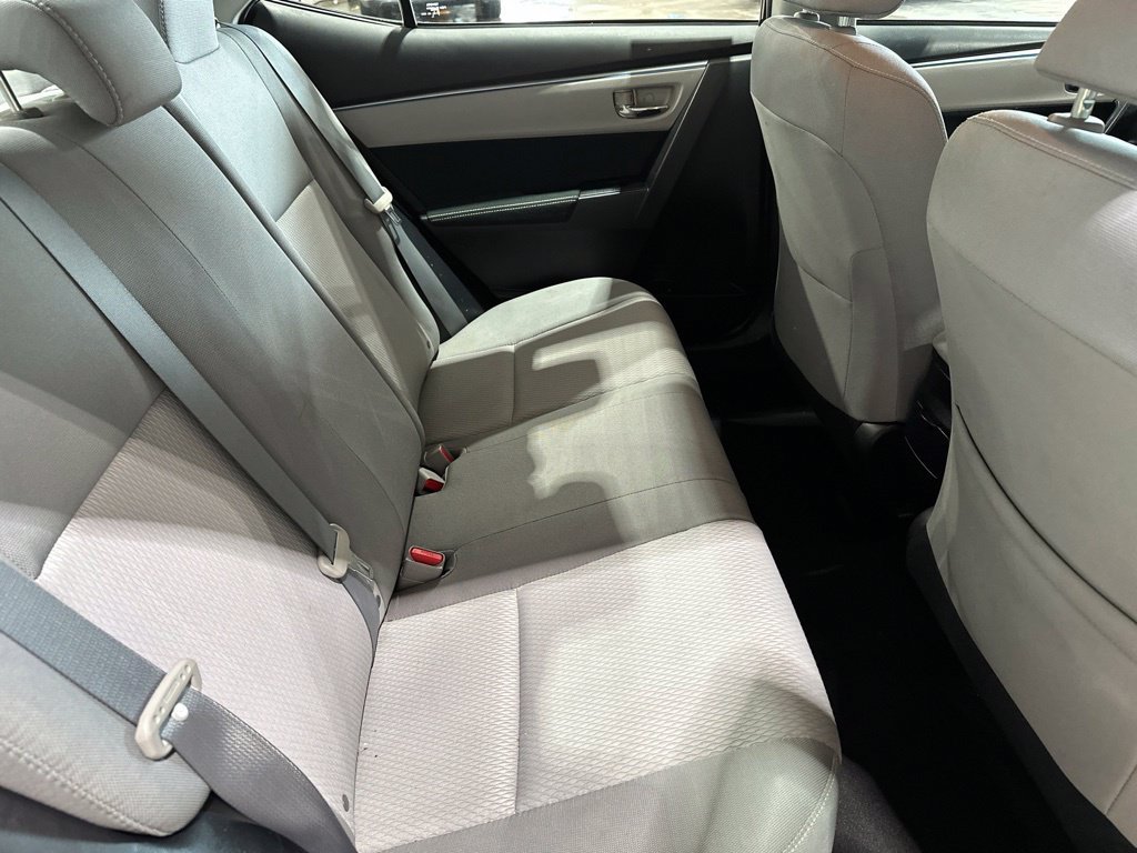 Used 2014 Toyota Corolla LE FWD image 19