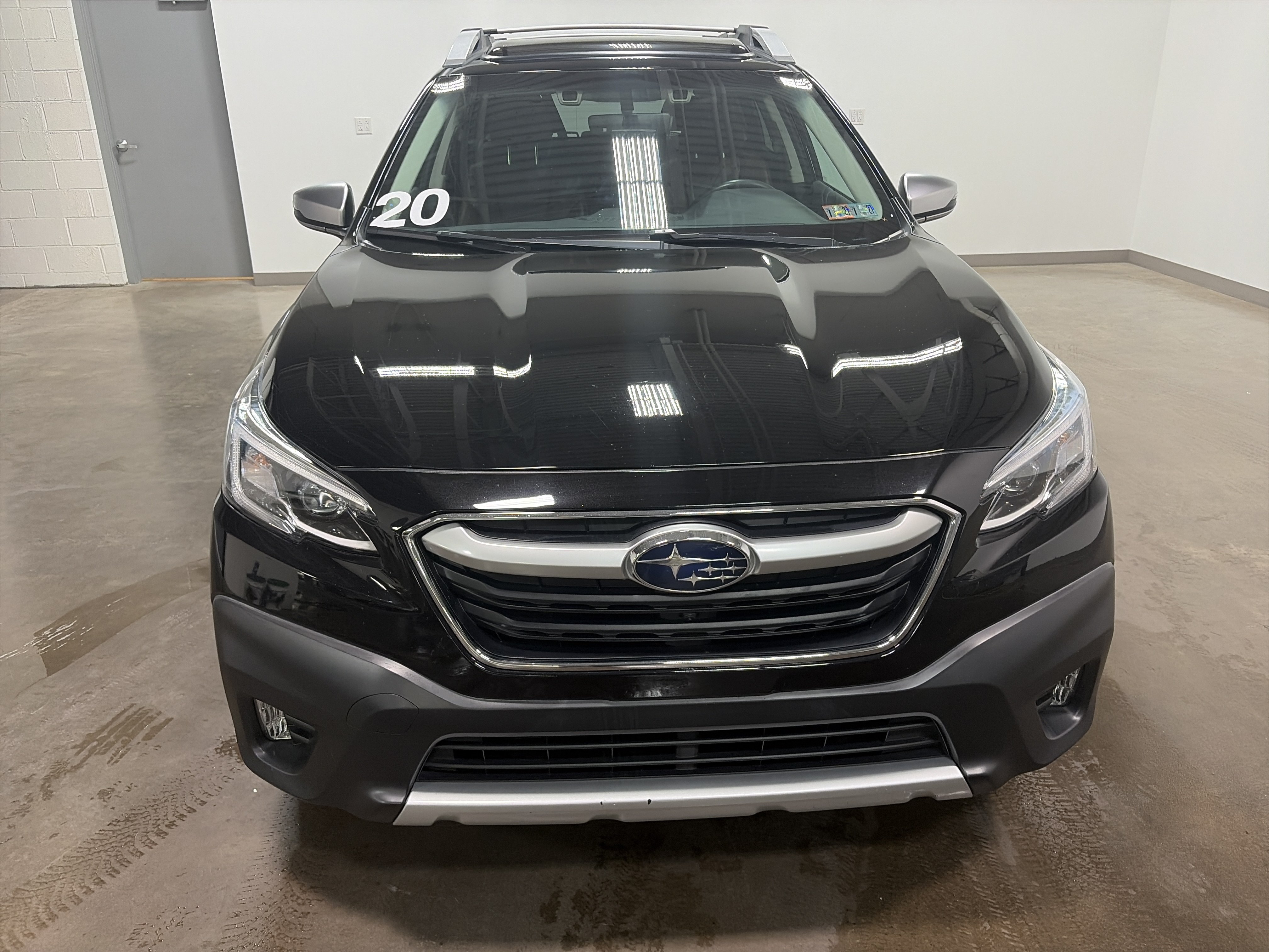 Used 2020 Subaru Outback Touring w/ Popular Package #2 AWD/4WD image 39