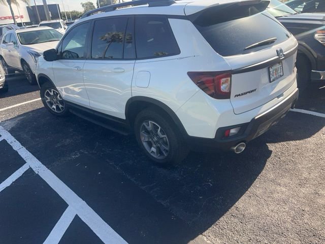 Used 2023 Honda Passport TrailSport image 3
