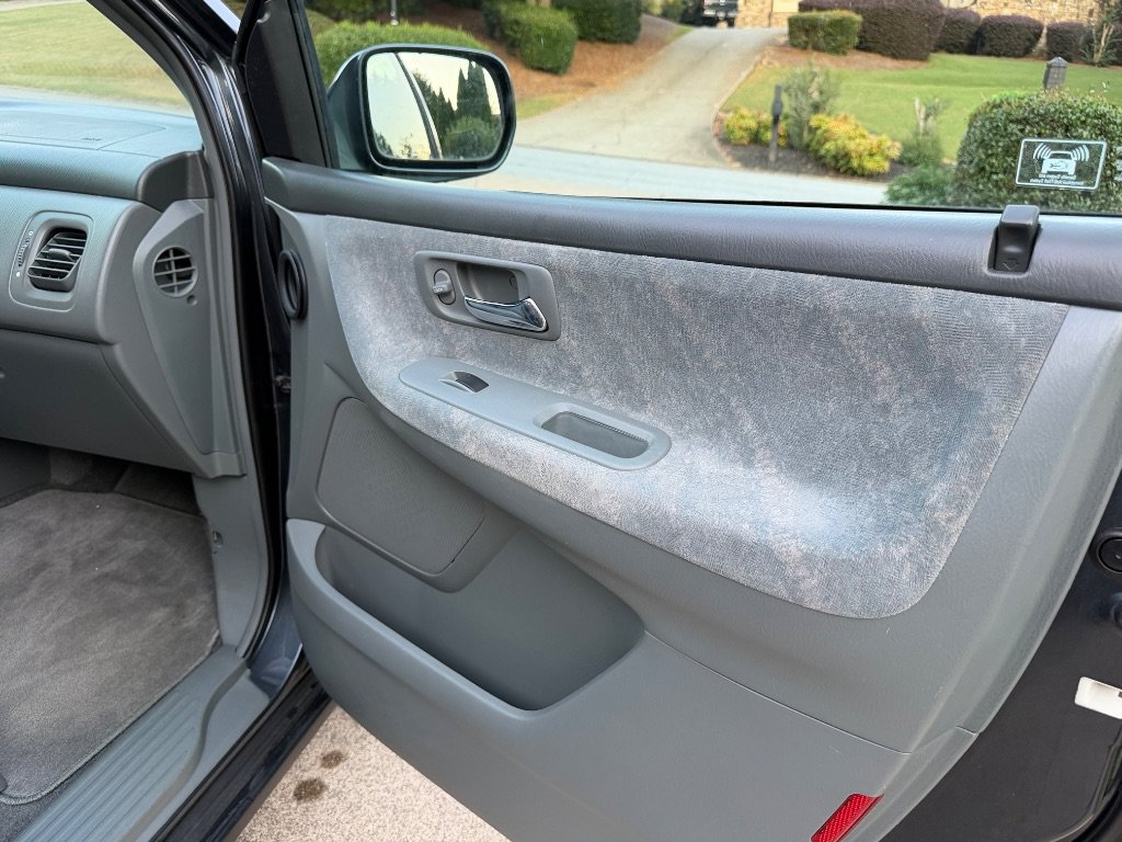 Used 2004 Honda Odyssey EX image 27