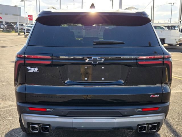 Used 2024 Chevrolet Traverse Z71 w/ Enhanced Driving Package image 4