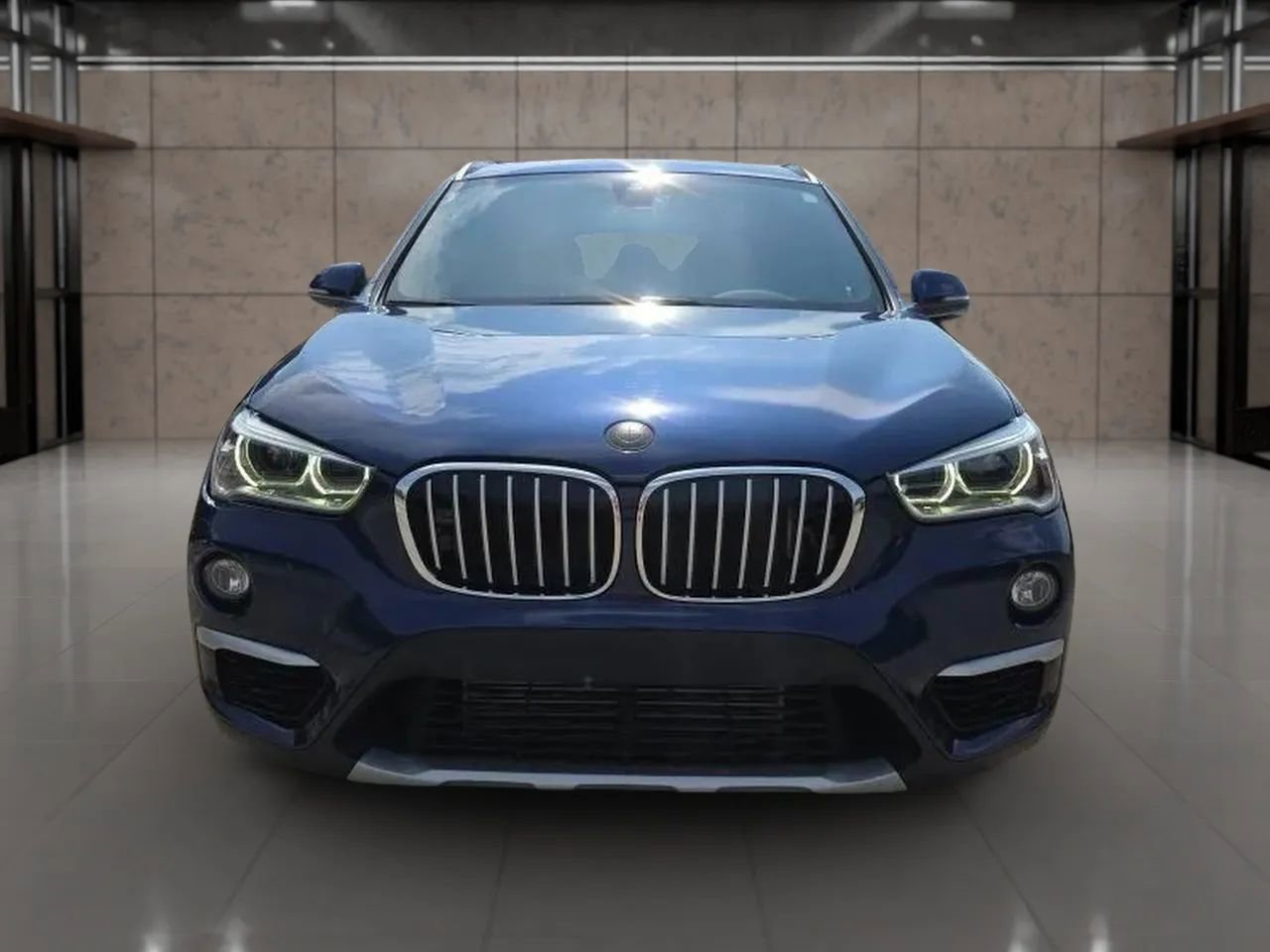Used 2019 BMW X1 sDrive28i w/ Convenience Package image 3