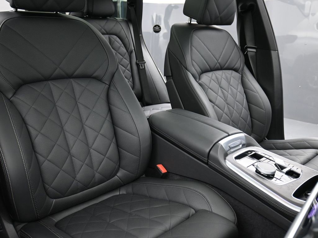 Used 2025 BMW X5 xDrive40i image 21