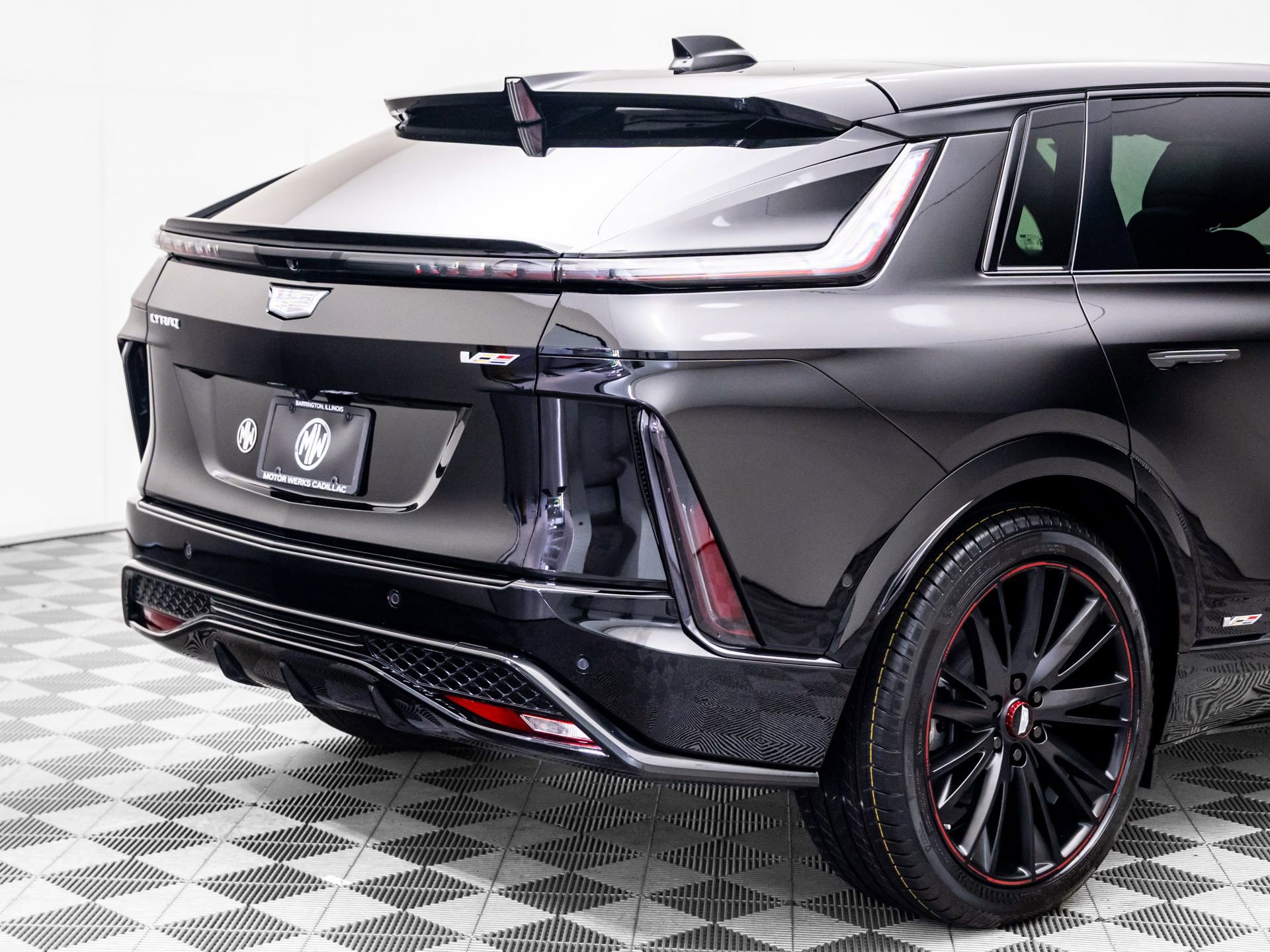 New 2026 Cadillac Lyriq V w/ LPO, Red Accent Package image 34