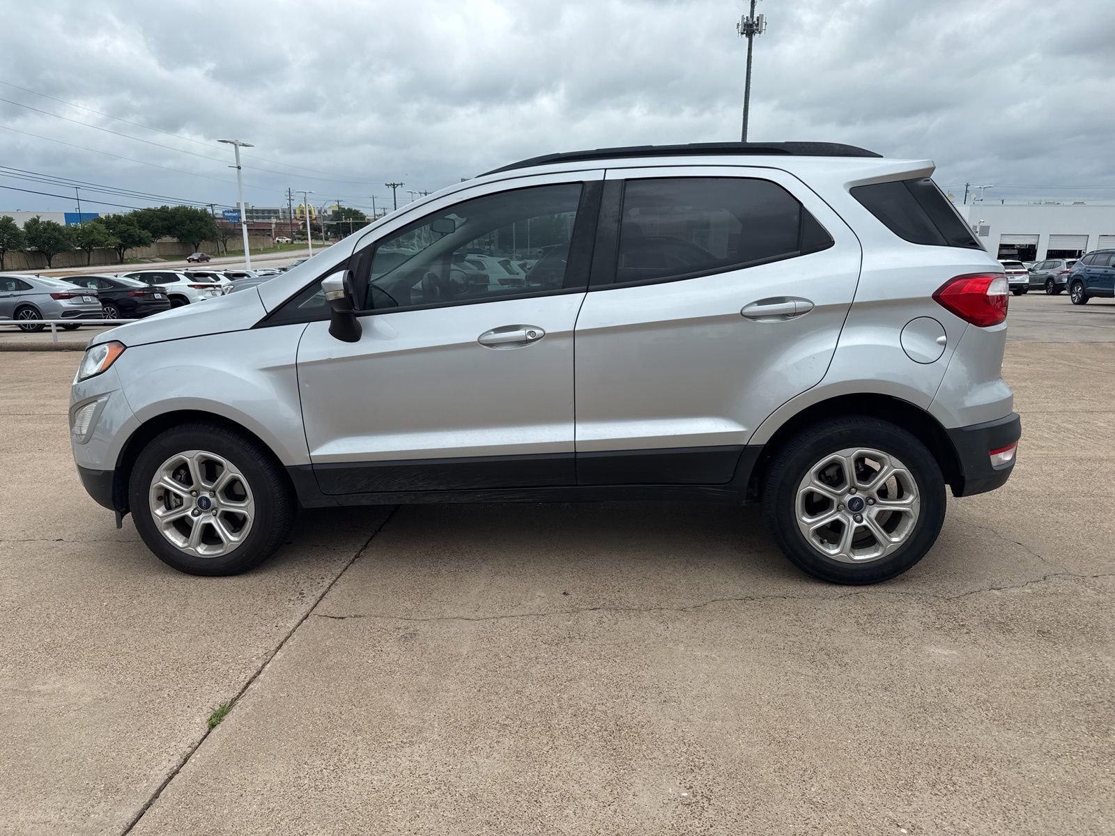 Used 2020 Ford EcoSport SE image 4