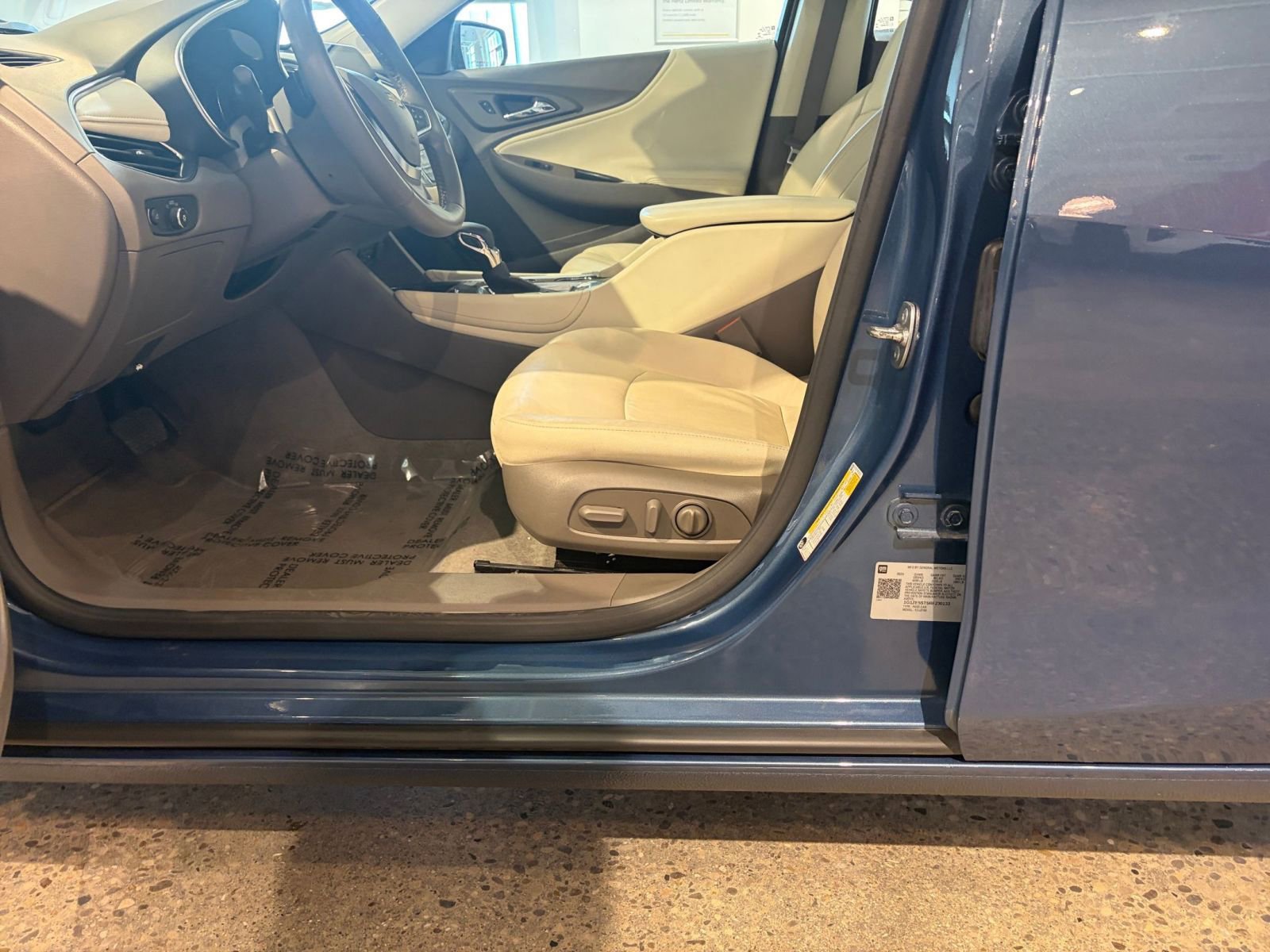 Used 2024 Chevrolet Malibu LT image 23