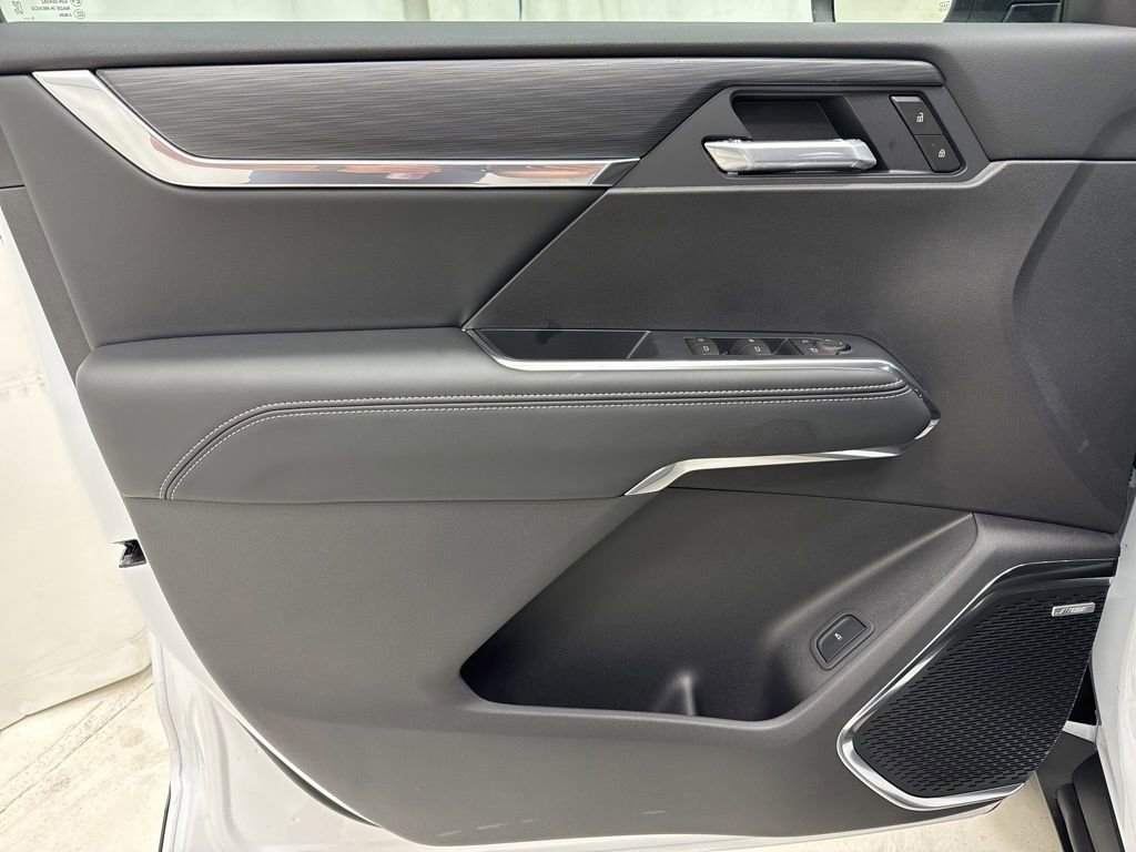 New 2026 GMC Acadia Elevation image 19