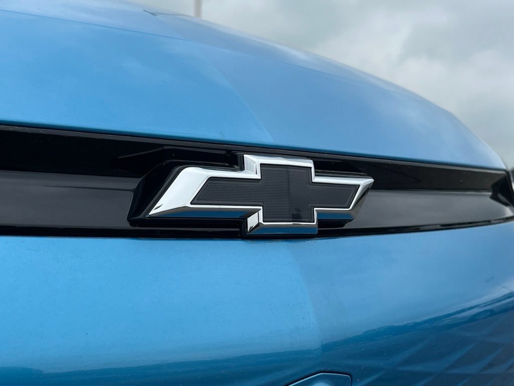 New 2027 Chevrolet Bolt RS w/ Technology Package FWD image 9