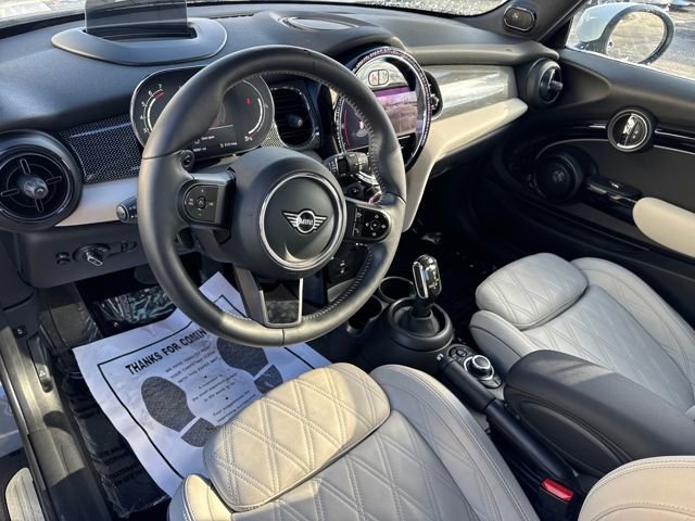 Used 2023 MINI Cooper S image 9