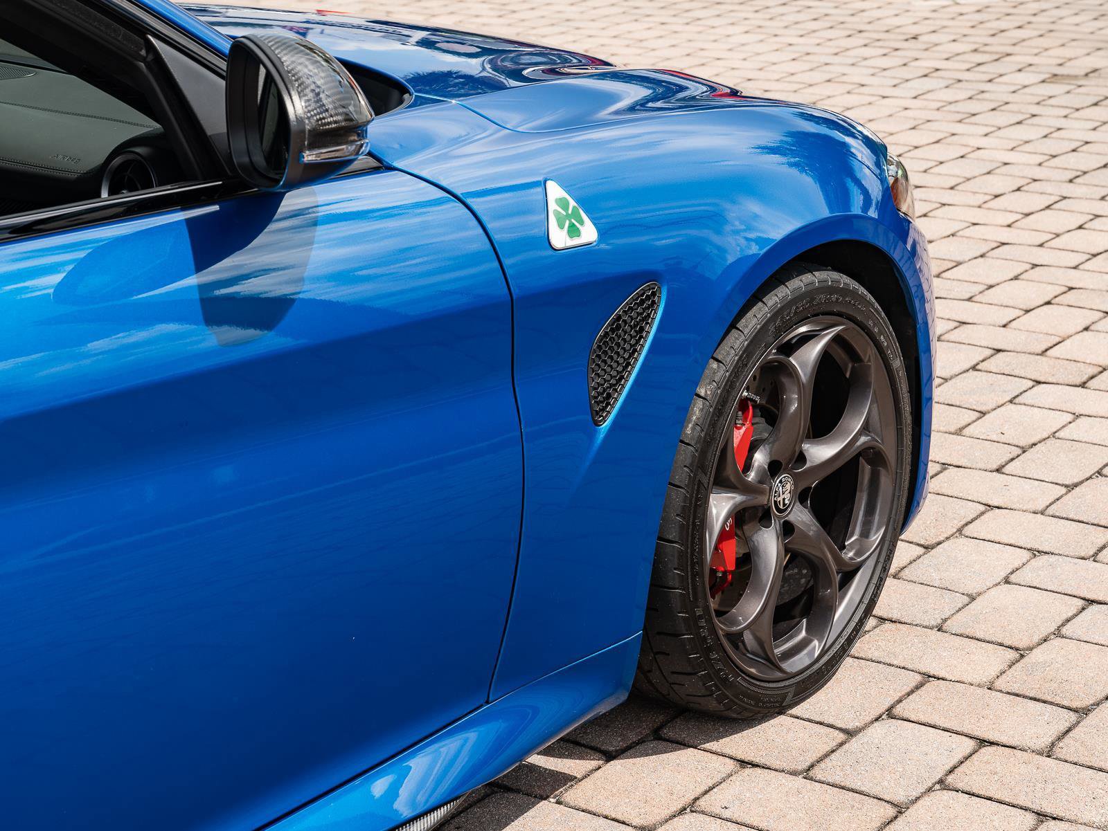 Used 2023 Alfa Romeo Giulia Quadrifoglio image 19