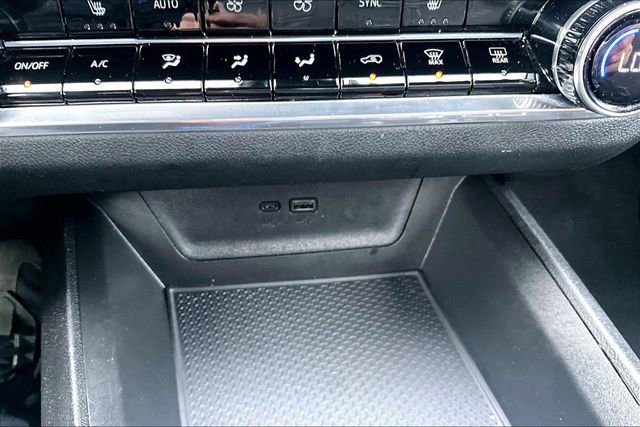 Used 2025 Chevrolet Equinox LT w/ Convenience Package II AWD/4WD image 15