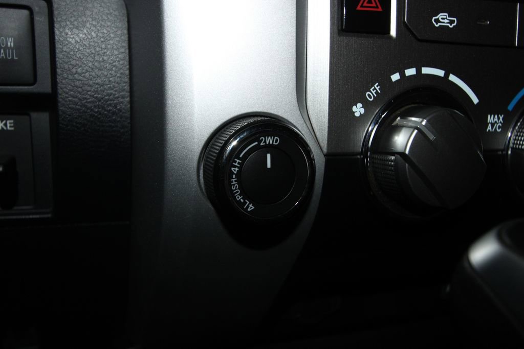 Used 2018 Toyota Tundra SR5 image 17