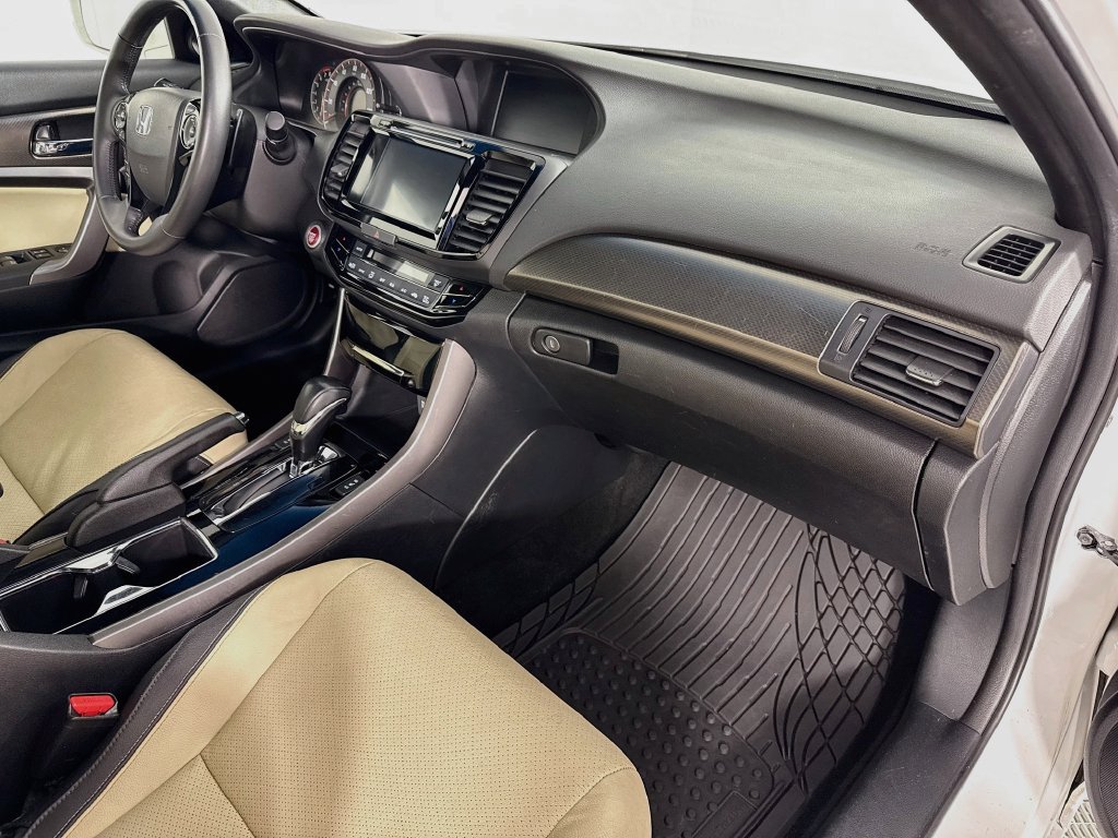 Used 2016 Honda Accord EX-L image 28