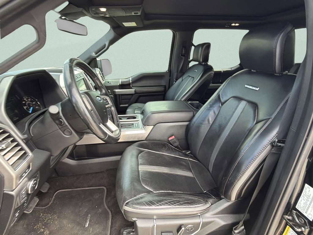 Used 2018 Ford F150 Platinum w/ Equipment Group 701A Luxury AWD/4WD image 18