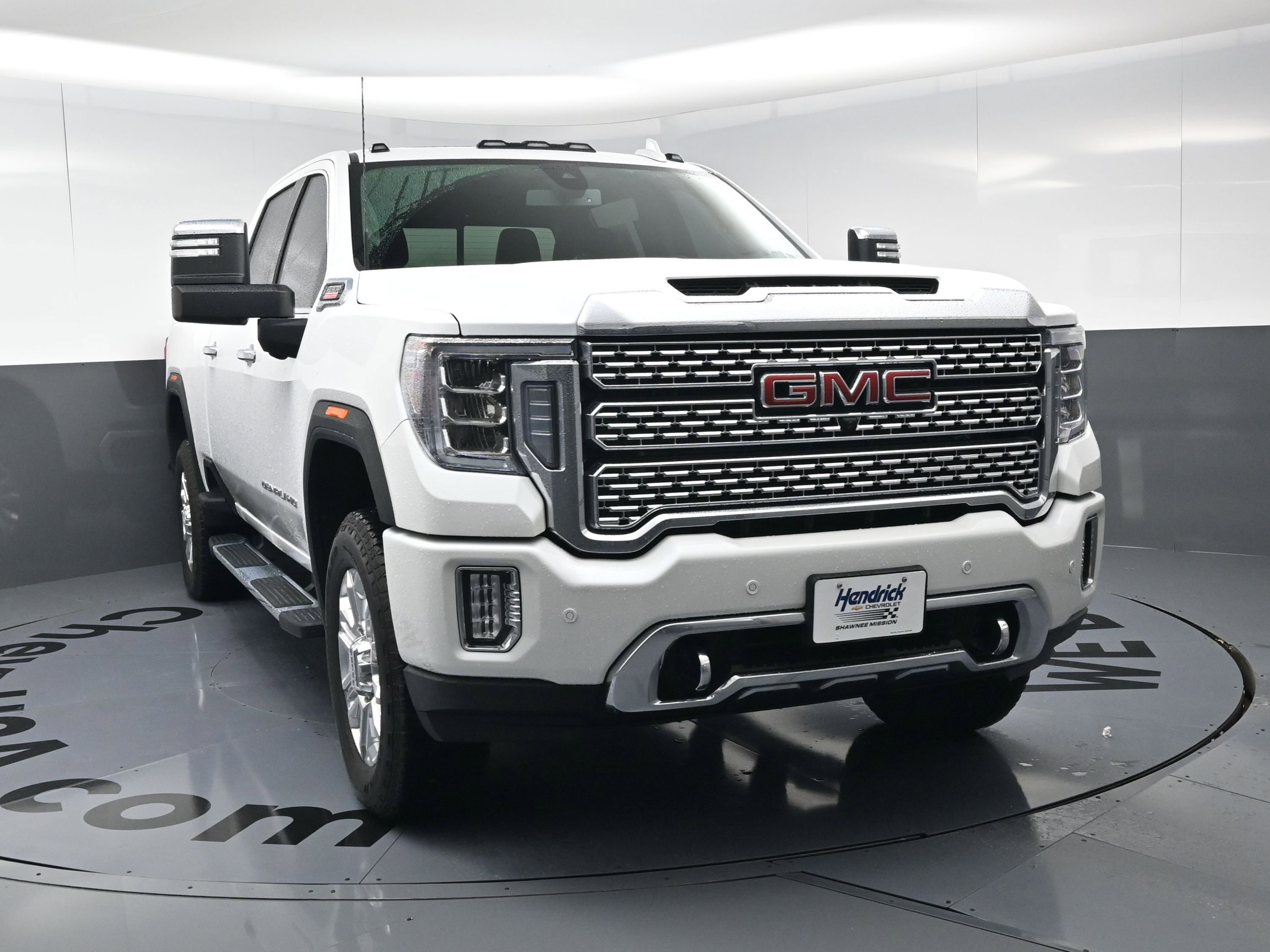 Certified 2021 GMC Sierra 2500 Denali image 3