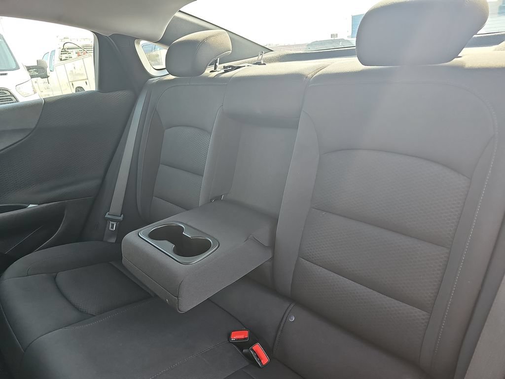 Used 2024 Chevrolet Malibu LT FWD image 13