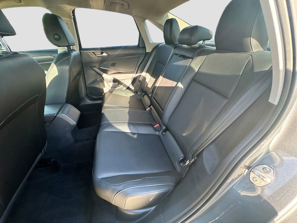 Used 2019 Volkswagen Jetta SEL image 30