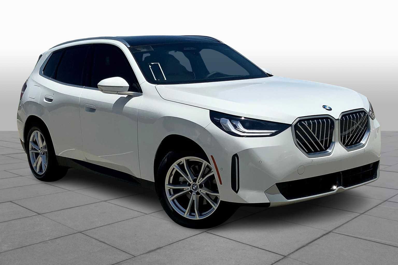 New 2025 BMW X3 xDrive30i w/ Premium Package image 2