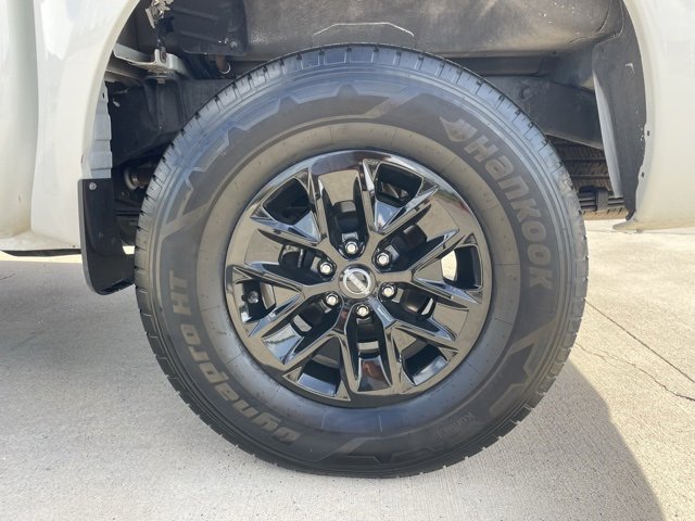 Certified 2024 Nissan Frontier SV image 20