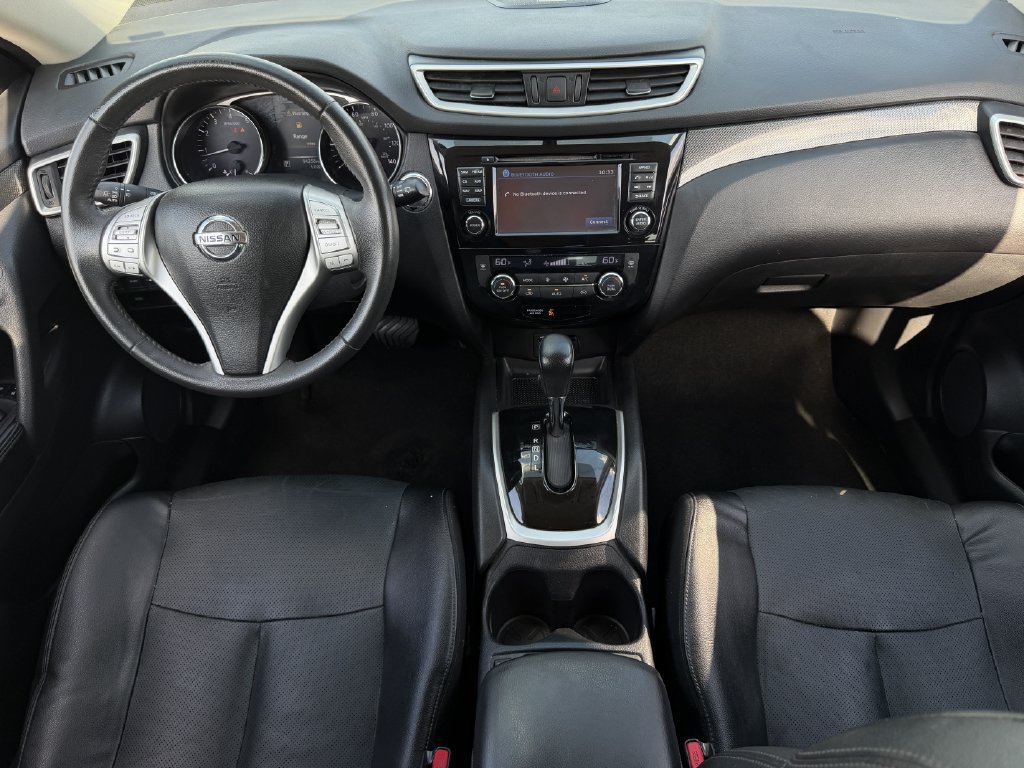 Used 2016 Nissan Rogue SL AWD/4WD image 11