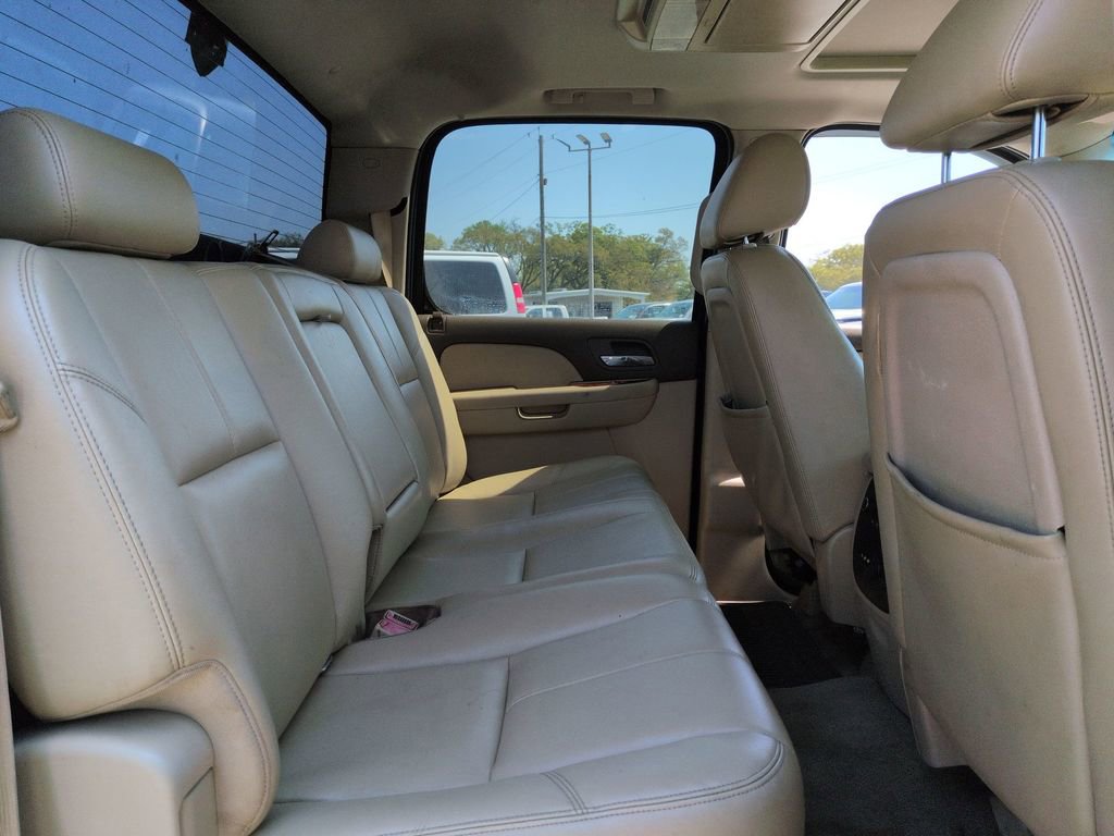 Used 2010 GMC Sierra 2500 SLT w/ Entertainment Package image 20