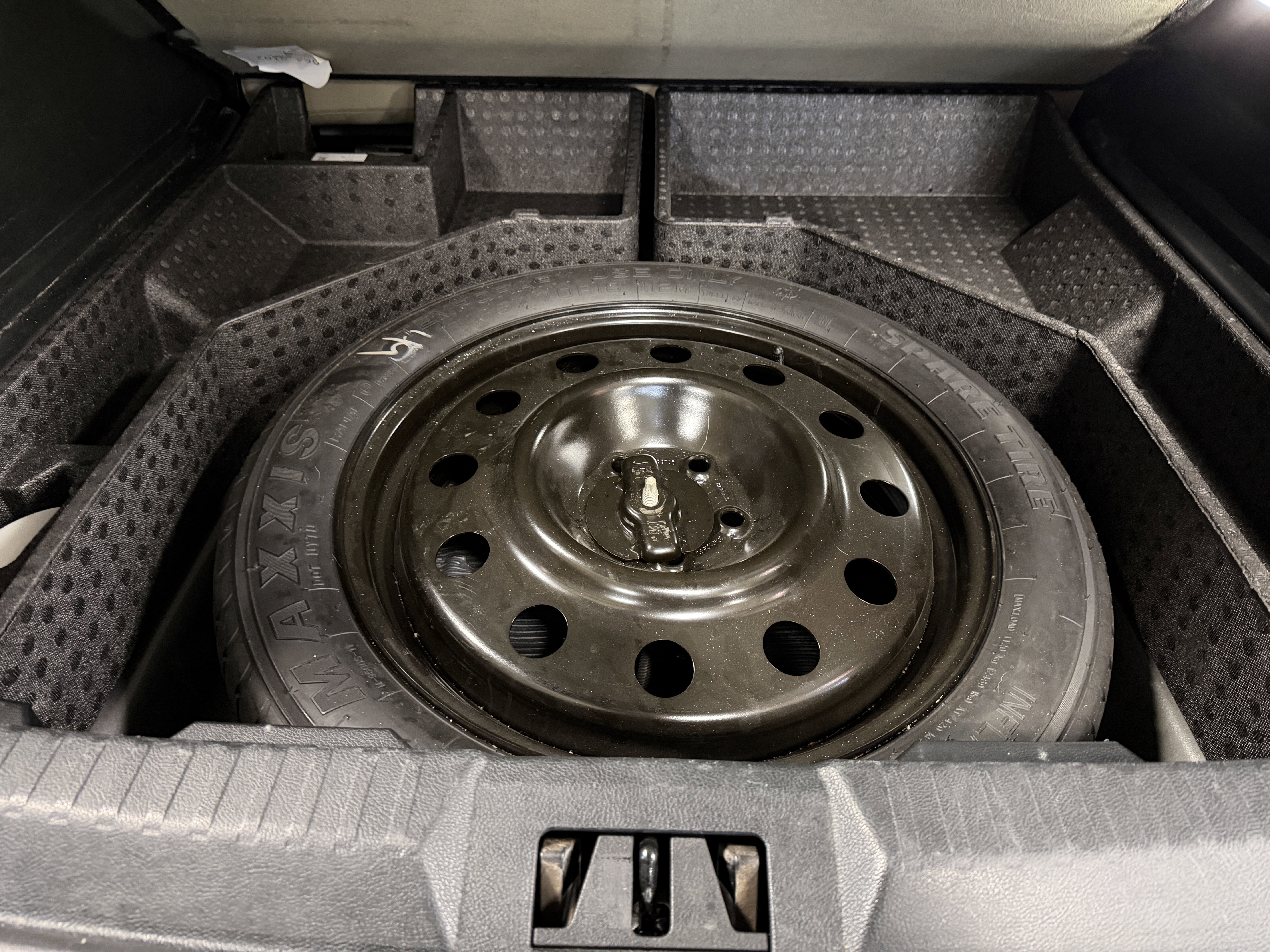 Used 2019 Ford Edge SEL image 27