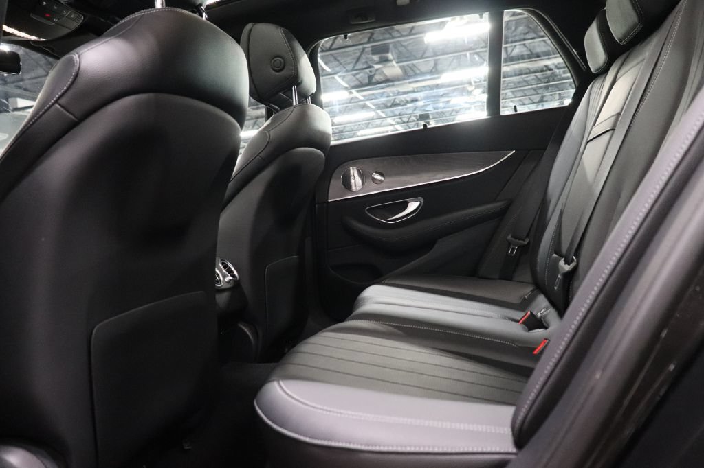 Used 2021 Mercedes-Benz E 450 4MATIC All-Terrain Wagon image 21