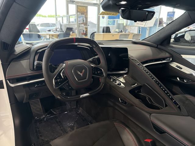 Certified 2025 Chevrolet Corvette E-Ray AWD/4WD image 9