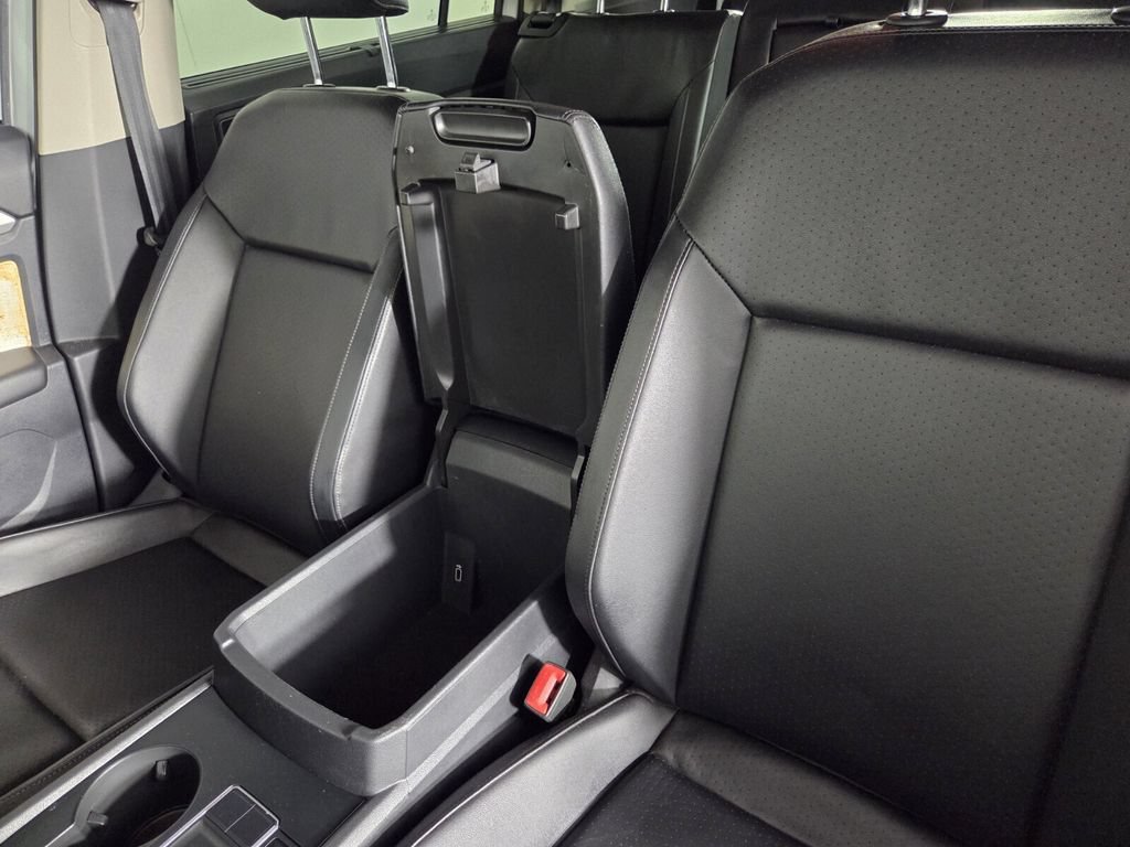 Used 2018 Volkswagen Atlas SE FWD image 21