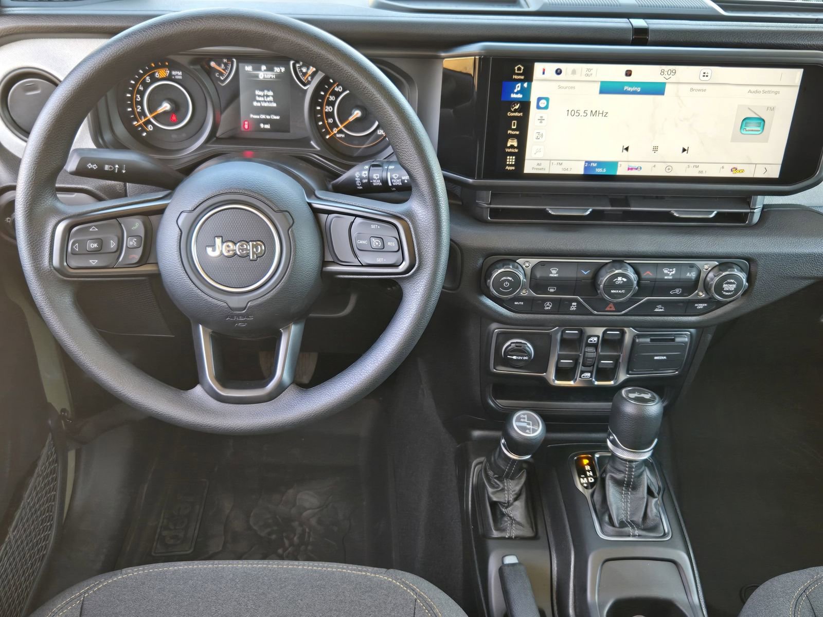 New 2026 Jeep Wrangler Unlimited Sport image 28