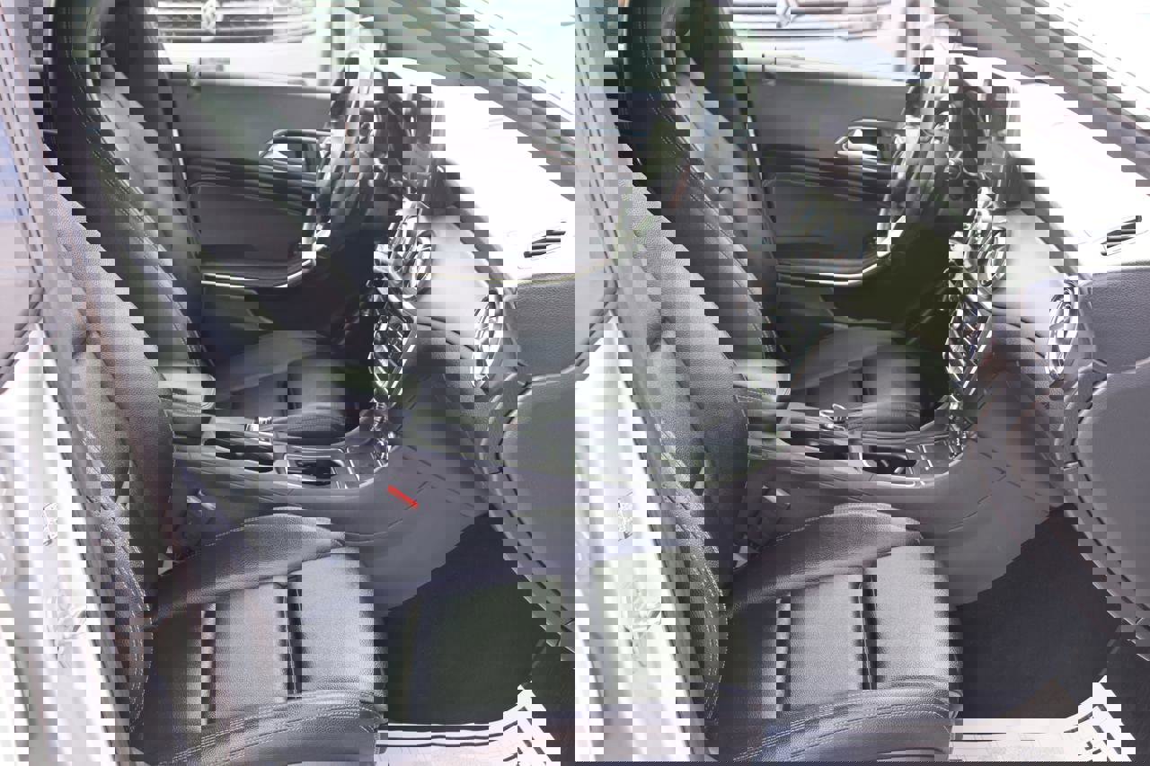 Used 2018 Mercedes-Benz CLA 250 4MATIC image 13