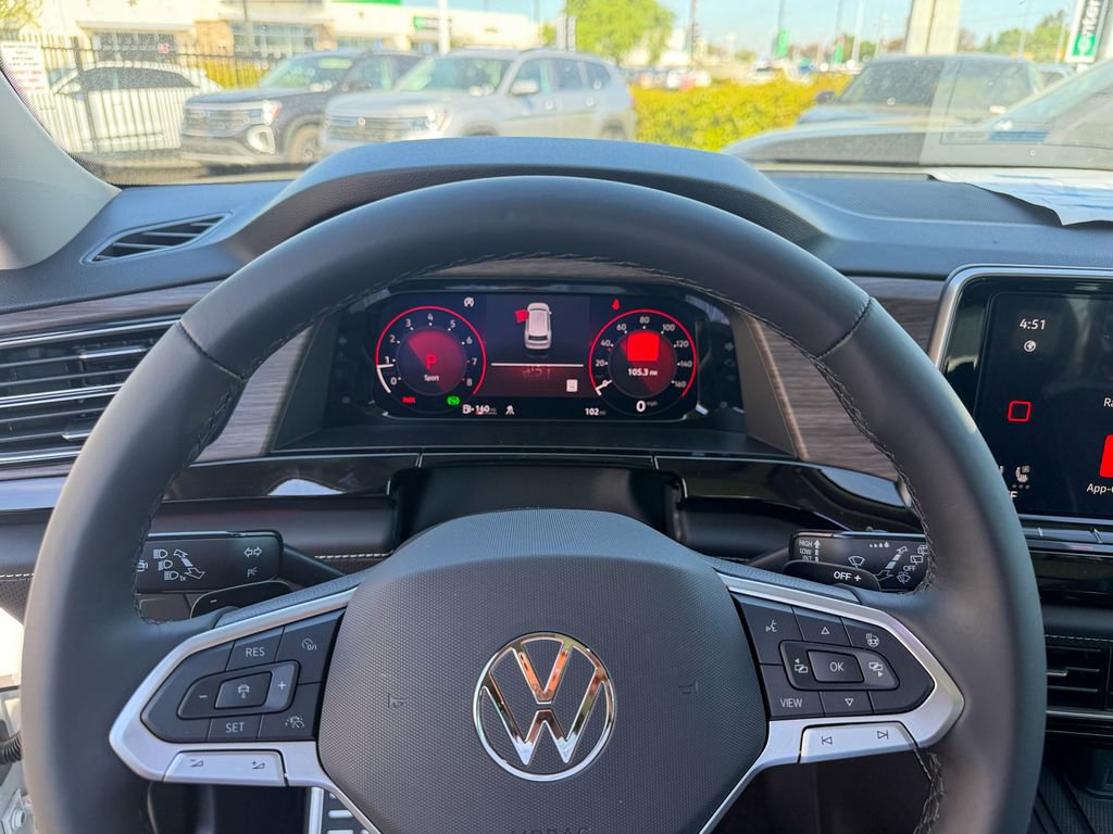 New 2026 Volkswagen Atlas SEL Premium R-Line image 17