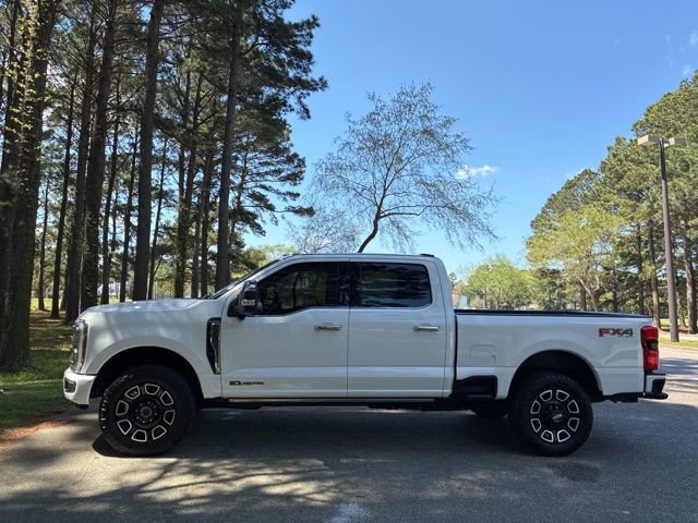 Used 2024 Ford F250 Platinum w/ FX4 Off-Road Package image 6