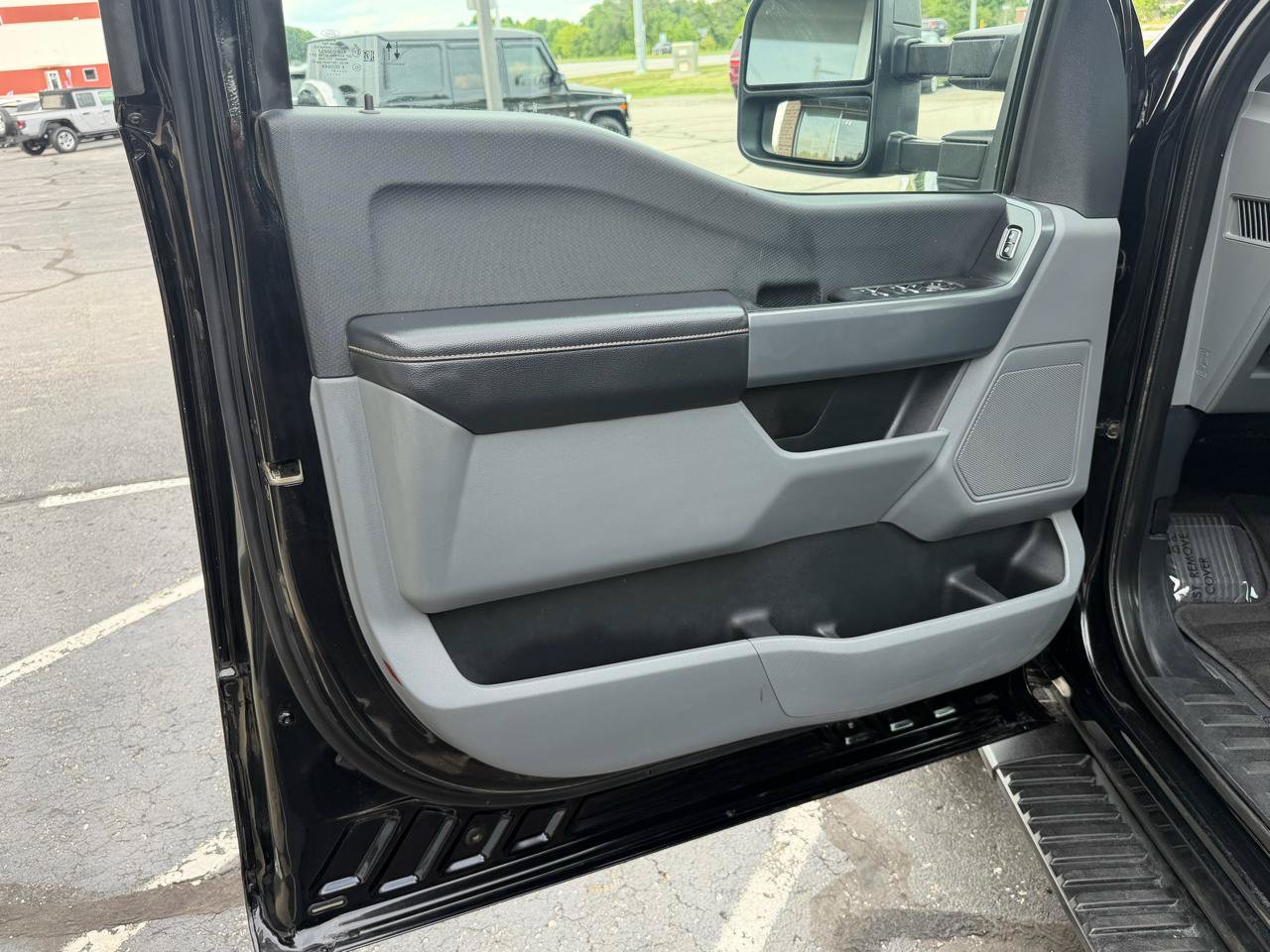 Used 2021 Ford F150 XLT w/ Trailer Tow Package AWD/4WD image 11