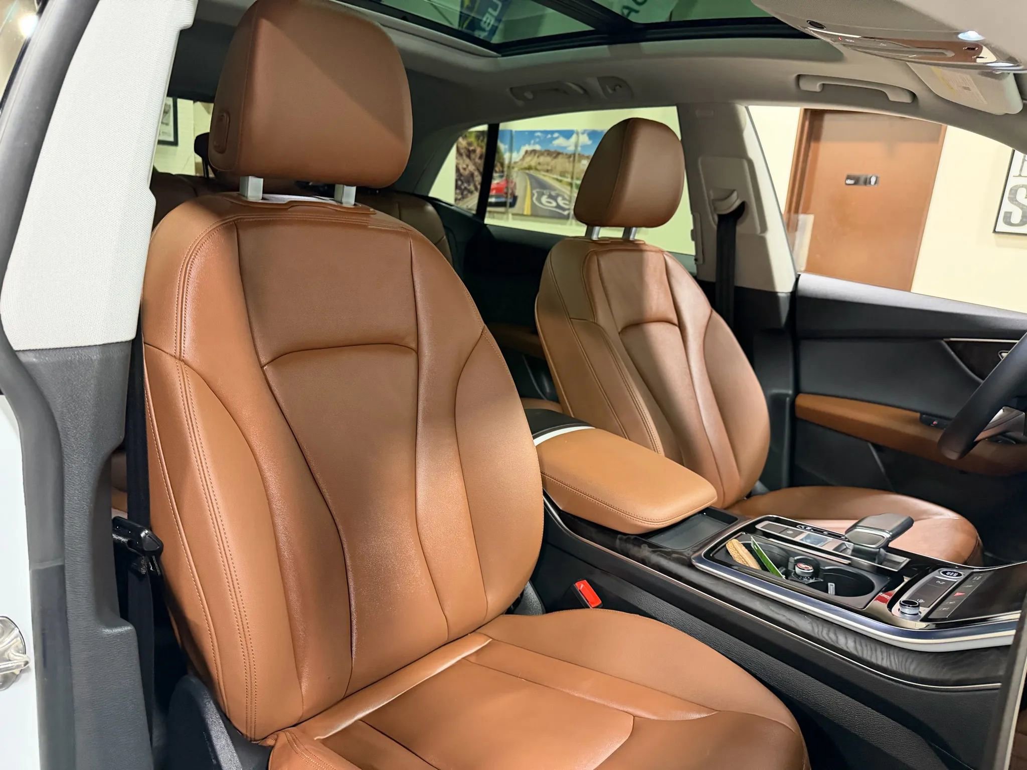 Used 2023 Audi Q8 Premium w/ Convenience Package image 43