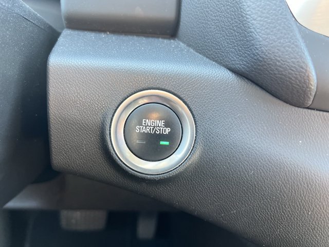 Used 2023 GMC Terrain SLE w/ Driver Convenience Package FWD image 17