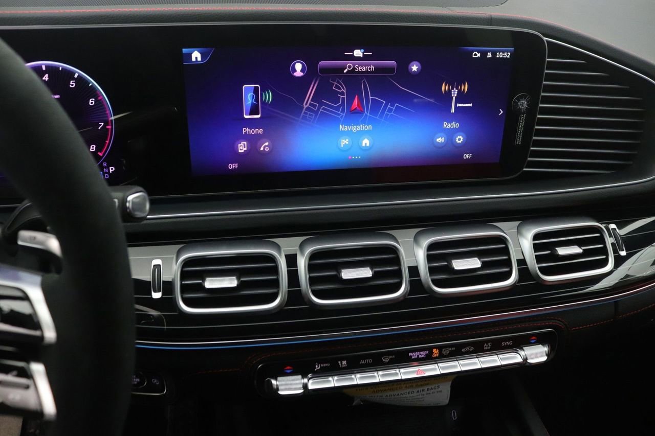 New 2026 Mercedes-Benz GLE 53 AMG 4MATIC Coupe image 6