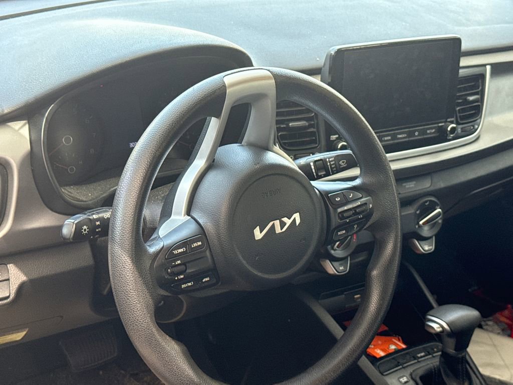 Used 2023 Kia Rio S FWD image 9