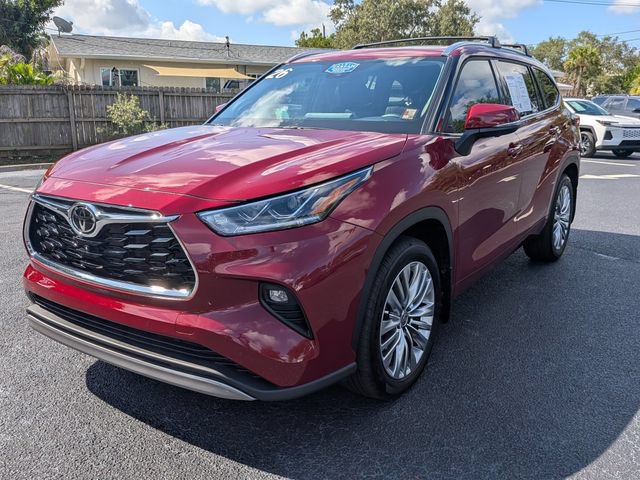 Used 2026 Toyota Highlander Platinum AWD/4WD image 7
