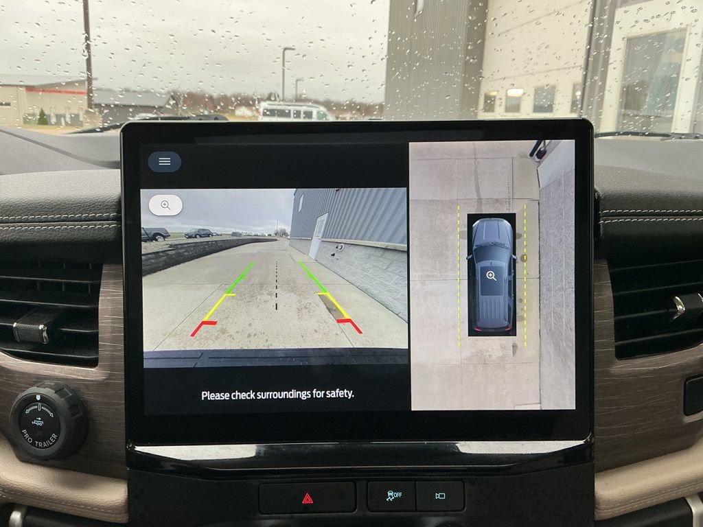 Used 2023 Ford Expedition Limited image 26