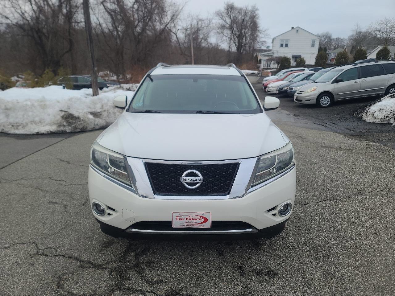 Used 2013 Nissan Pathfinder SL w/ SL Premium Pkg image 2