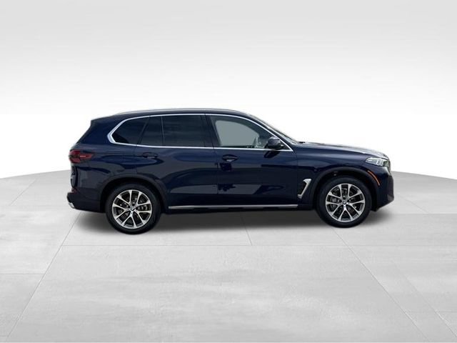 New 2026 BMW X5 xDrive40i AWD/4WD image 8