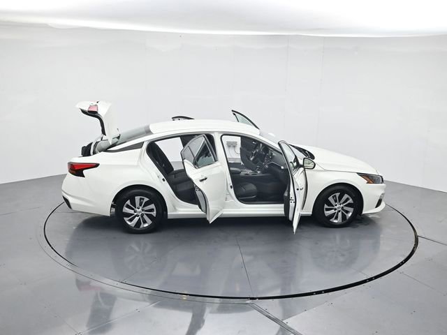 Used 2022 Nissan Altima 2.5 S image 45
