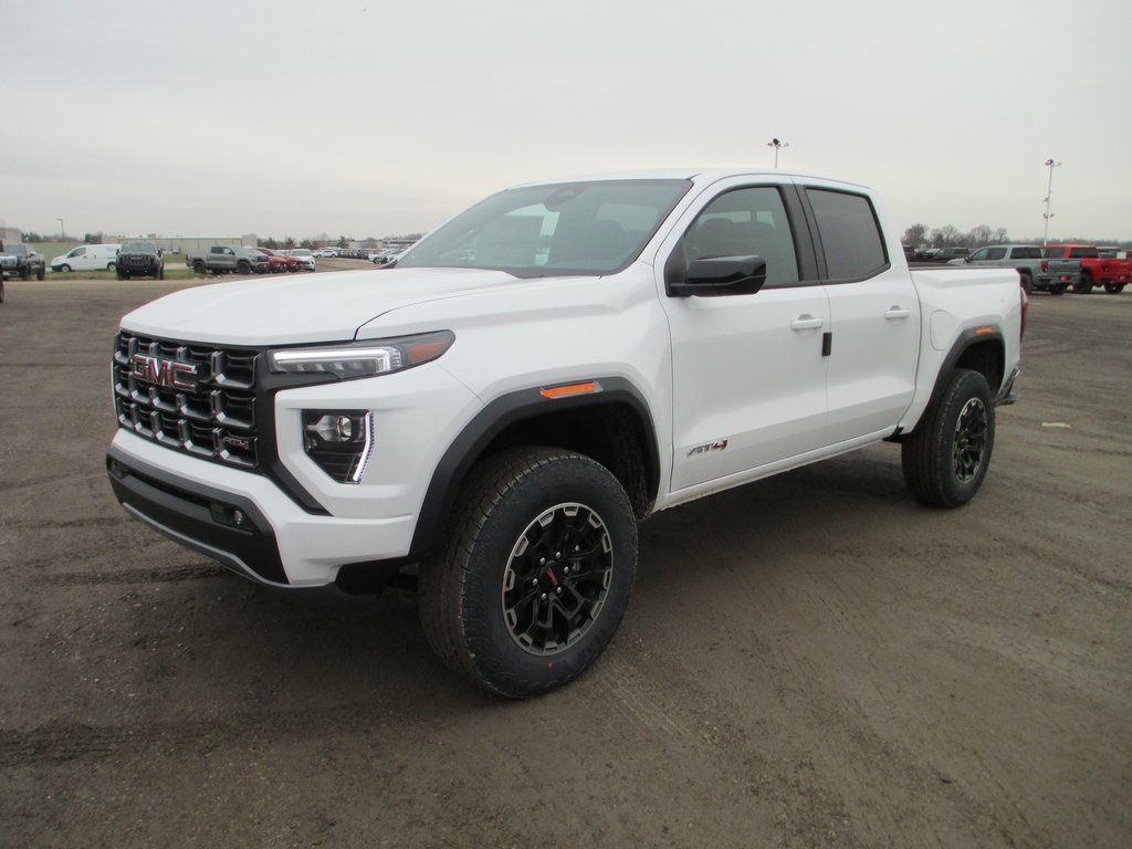 New 2026 GMC Canyon AT4 image 8