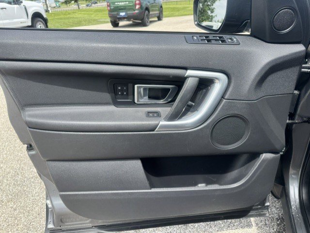 Used 2018 Land Rover Discovery Sport HSE AWD/4WD image 10