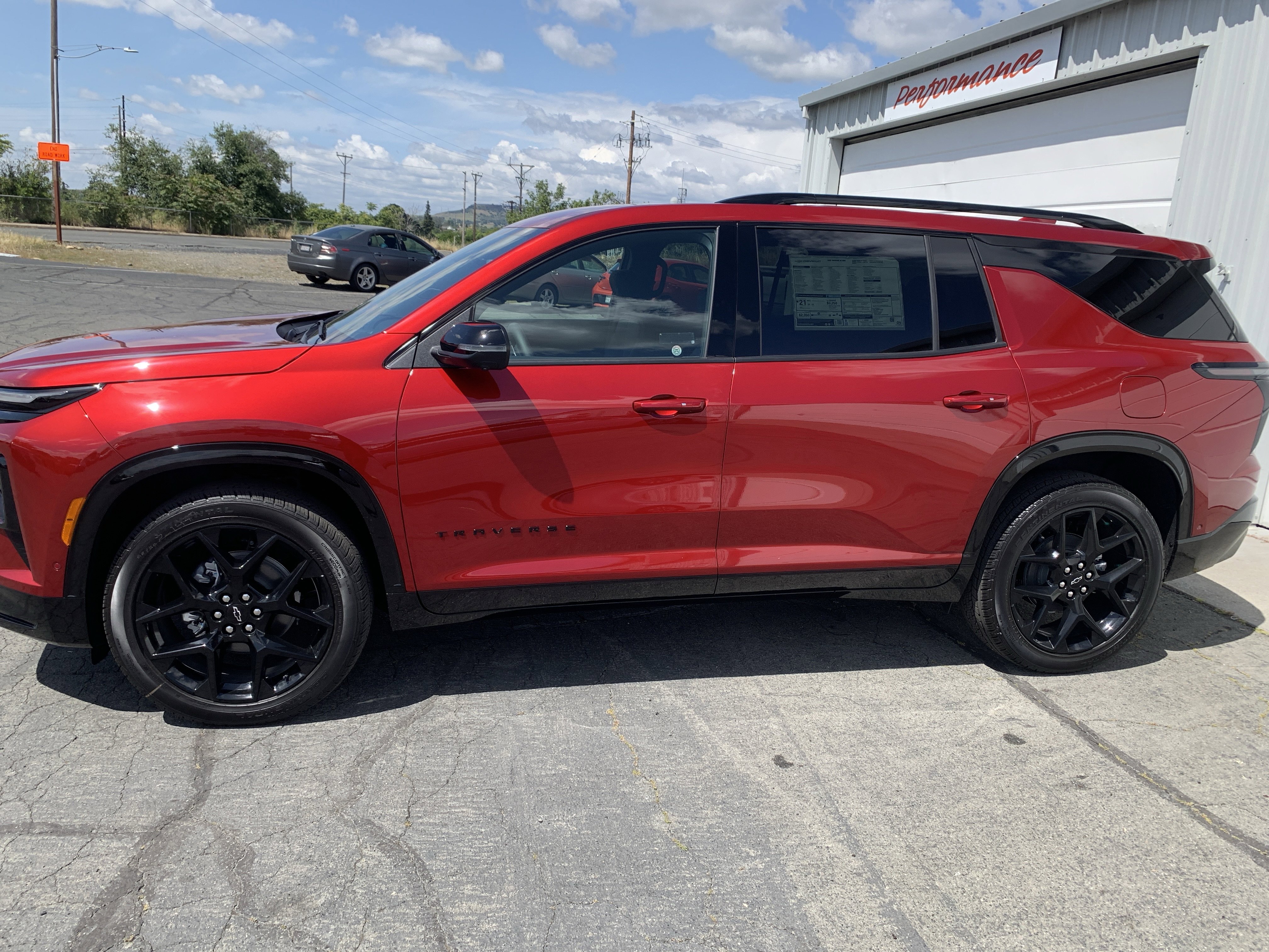 New 2026 Chevrolet Traverse RS AWD/4WD image 2