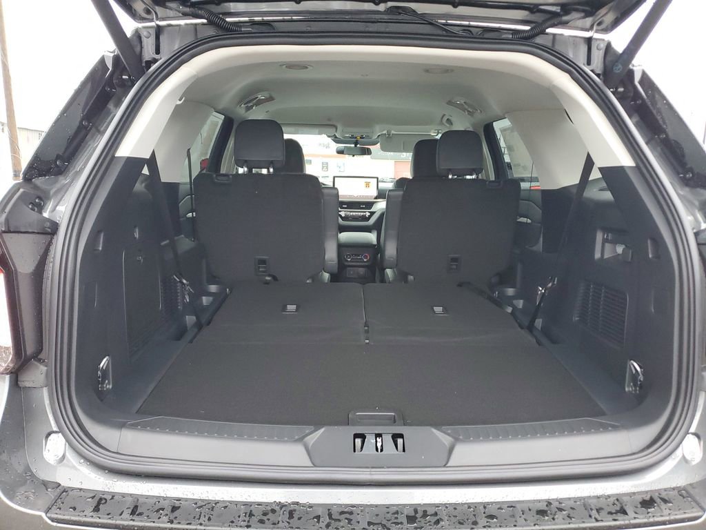 New 2026 Ford Explorer Active w/ Active Comfort Package image 8