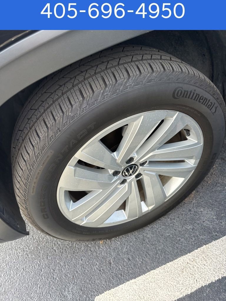 Used 2022 Volkswagen Atlas Cross Sport SE image 4