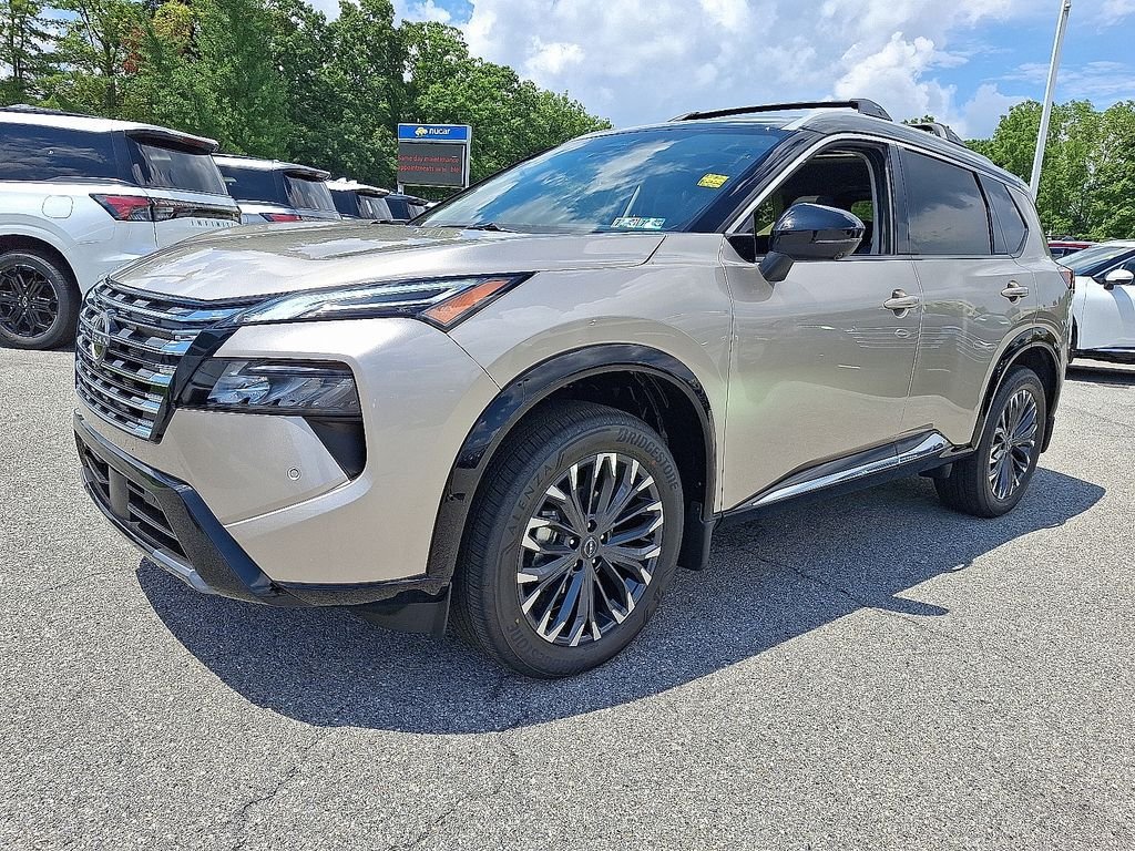New 2026 Nissan Rogue Platinum AWD/4WD image 2
