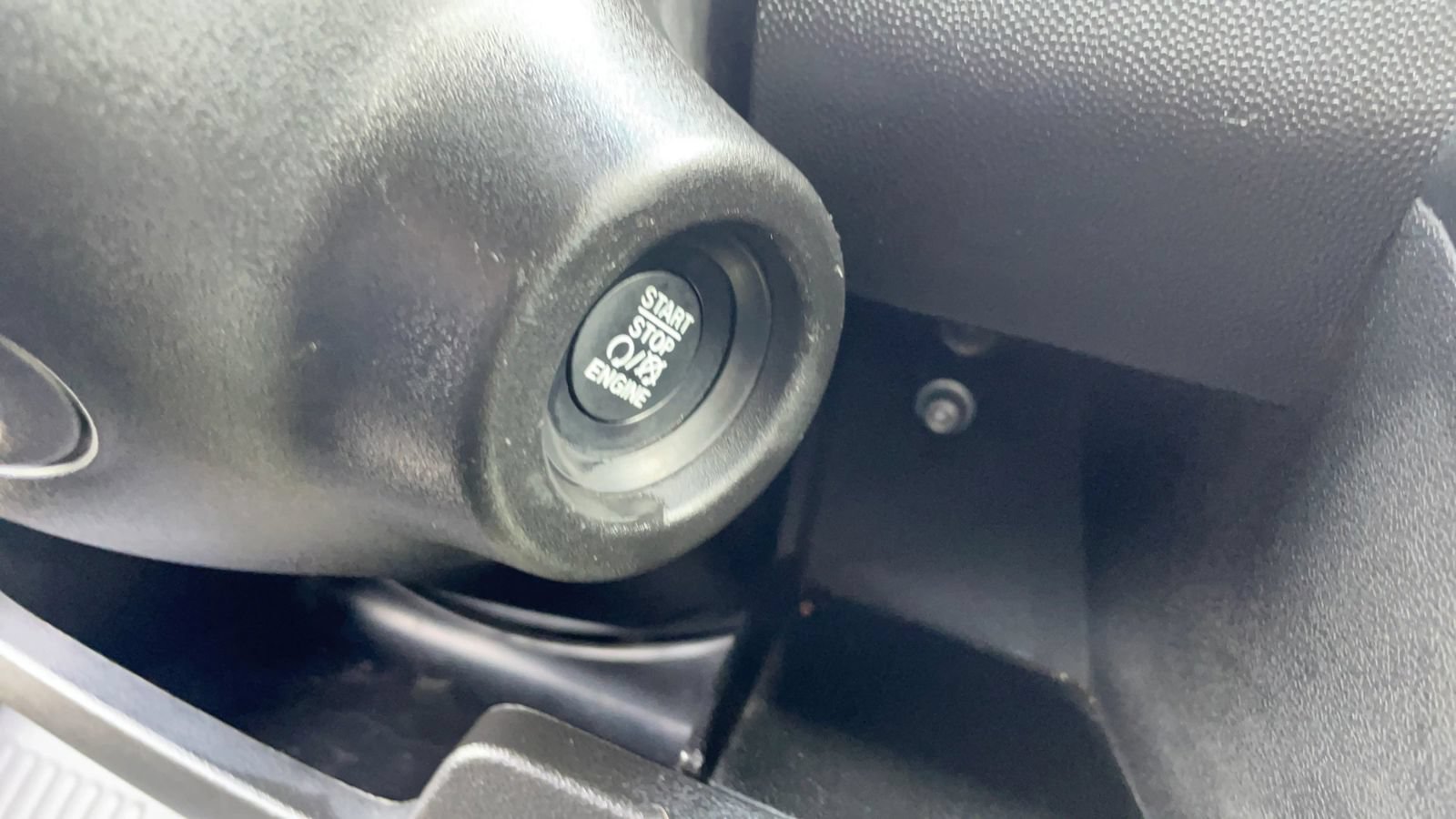 Used 2025 RAM ProMaster 3500 w/ Convenience Group FWD image 16